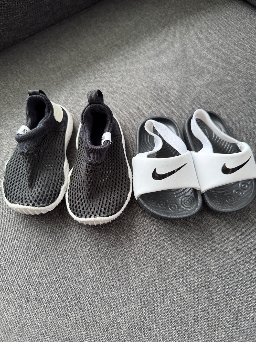 Nike Kawa slides 3C & Aqua Sock Water Shoes Size 3C Black/White